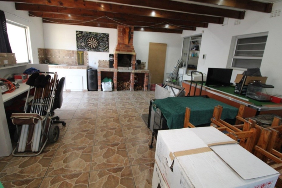 To Let 2 Bedroom Property for Rent in West Bank Eastern Cape